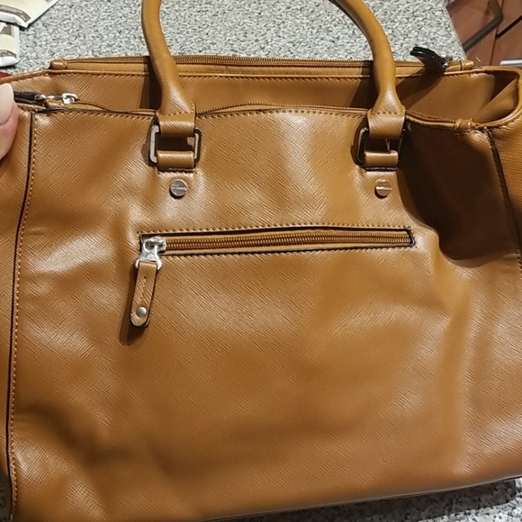 Cognac Colored purse - Picture 6 of 6